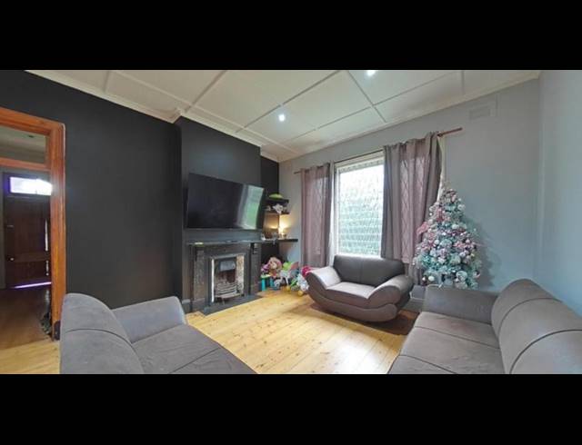 3 BEDROOM HOUSE FOR SALE IN PRESTBURY